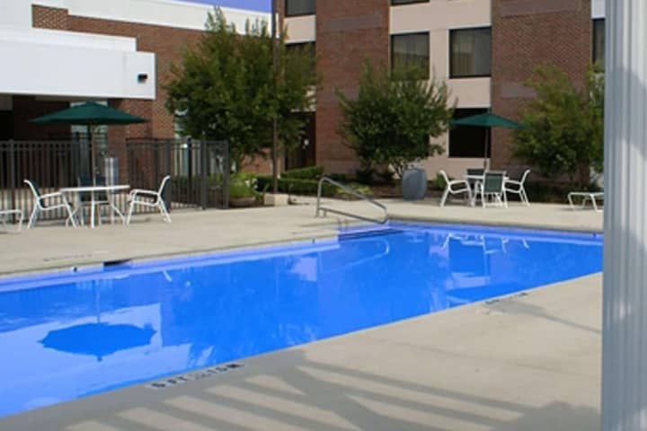 Pool 15 of 26
