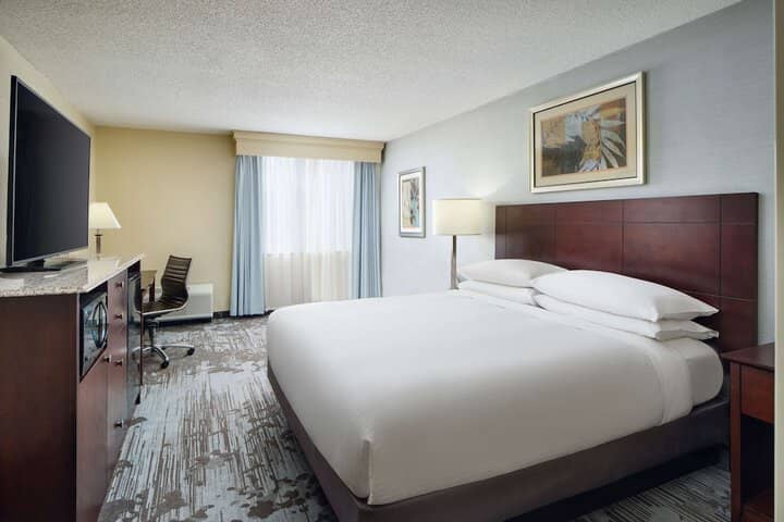 Room 6 of 26